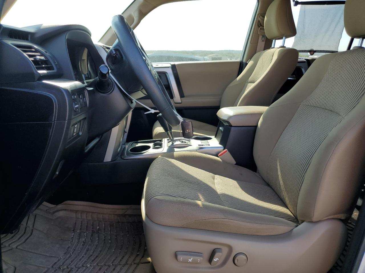 JTEEU5JR4M5243318 2021 Toyota 4Runner Sr5