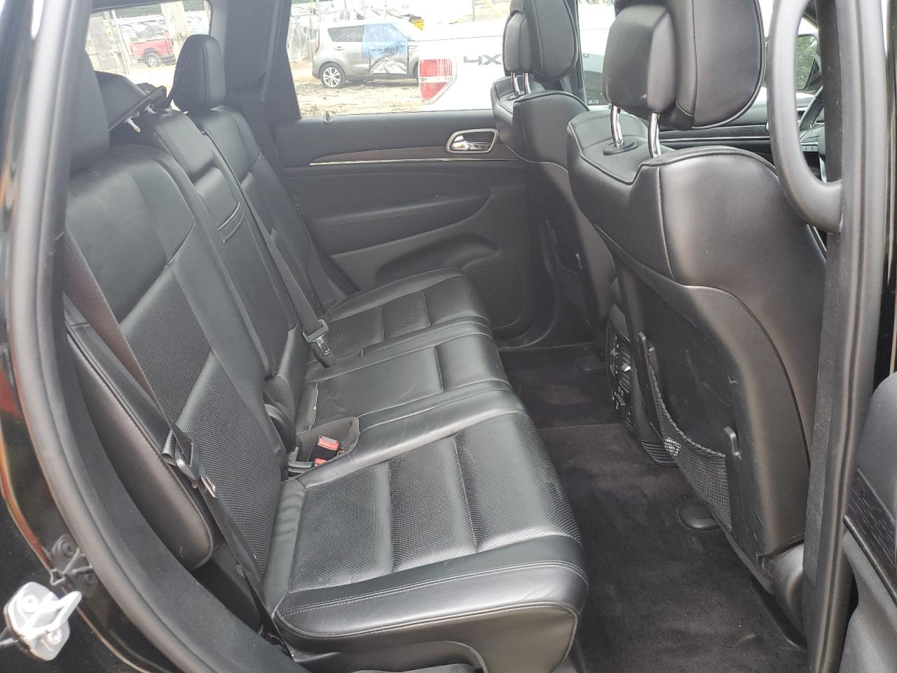 1C4RJFCG0JC314392 2018 Jeep Grand Cherokee Overland