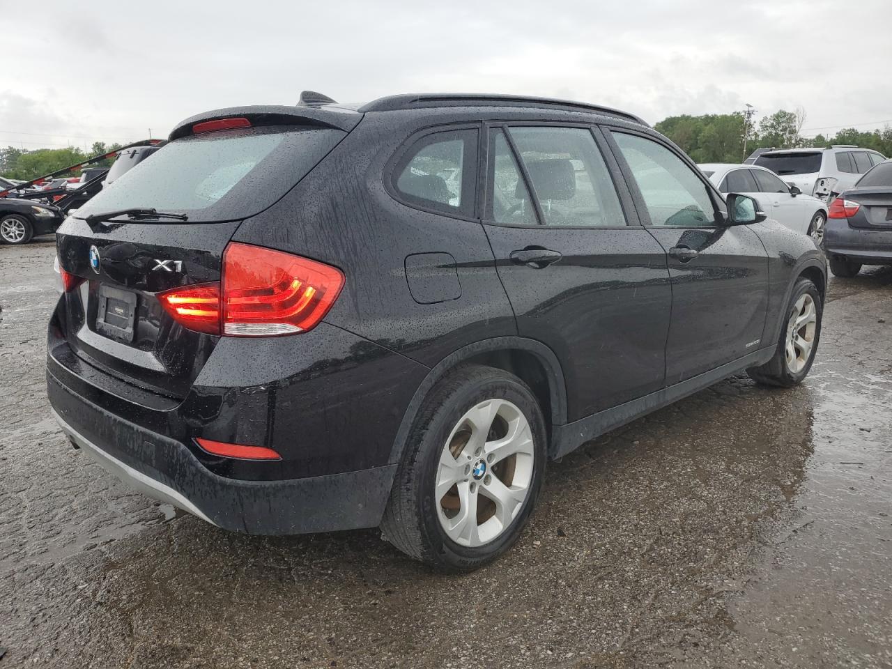 2015 BMW X1 Sdrive28I vin: WBAVM1C51FVW58538