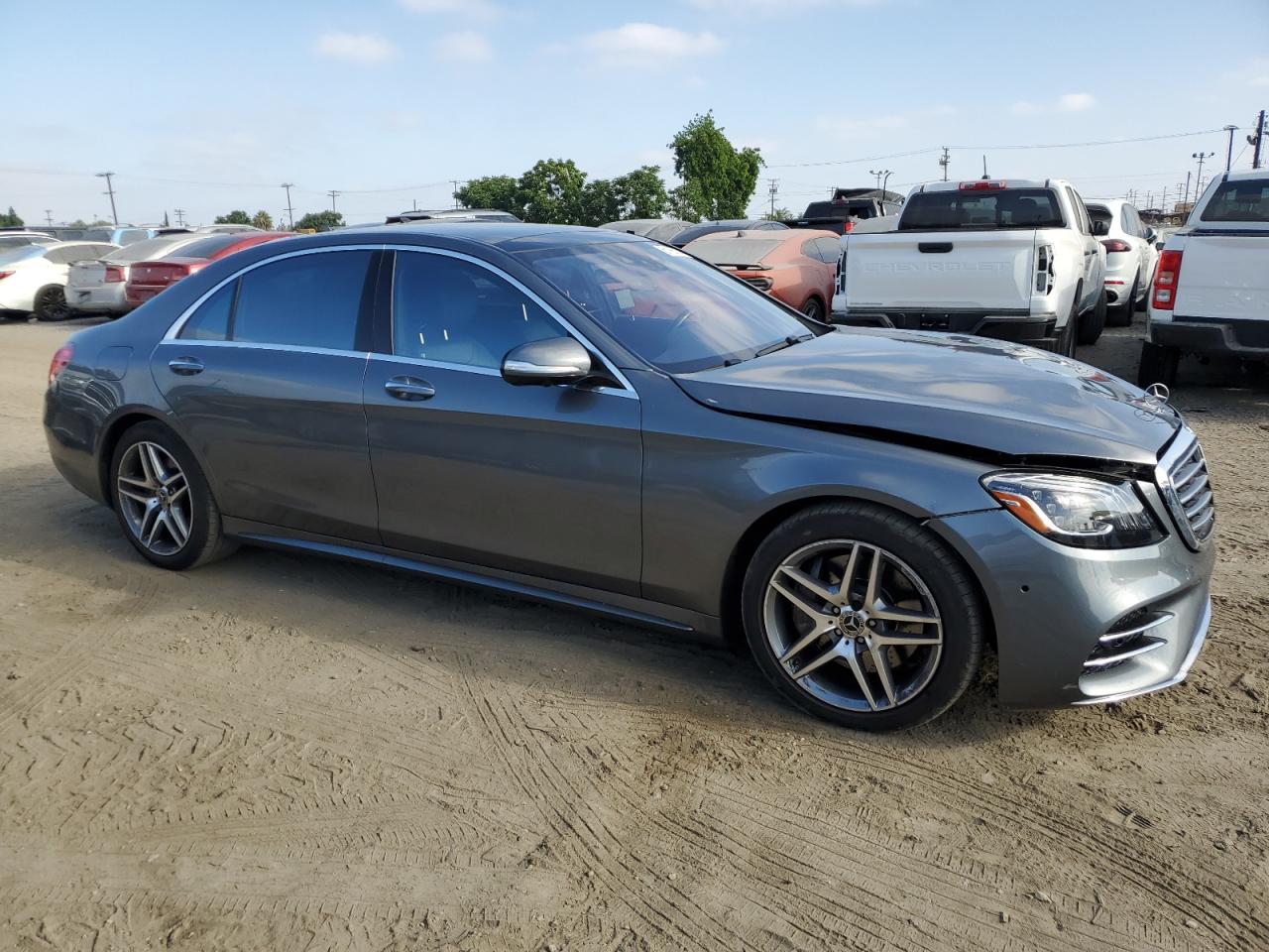 2018 Mercedes-Benz S 450 vin: WDDUG6GB7JA396792