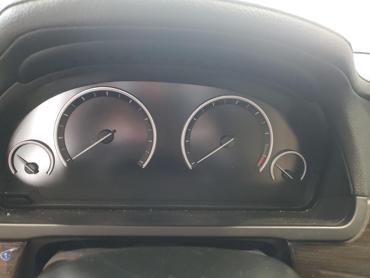 WBAKC6C52CC396197 2012 BMW 750 Xi