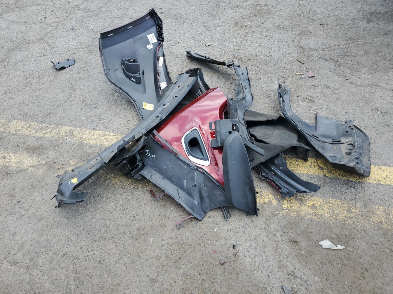 1C4RJFAGXFC903170 2015 Jeep Grand Cherokee Laredo