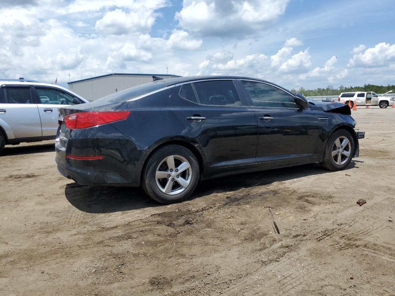 2015 Kia Optima Lx vin: 5XXGM4A77FG464688