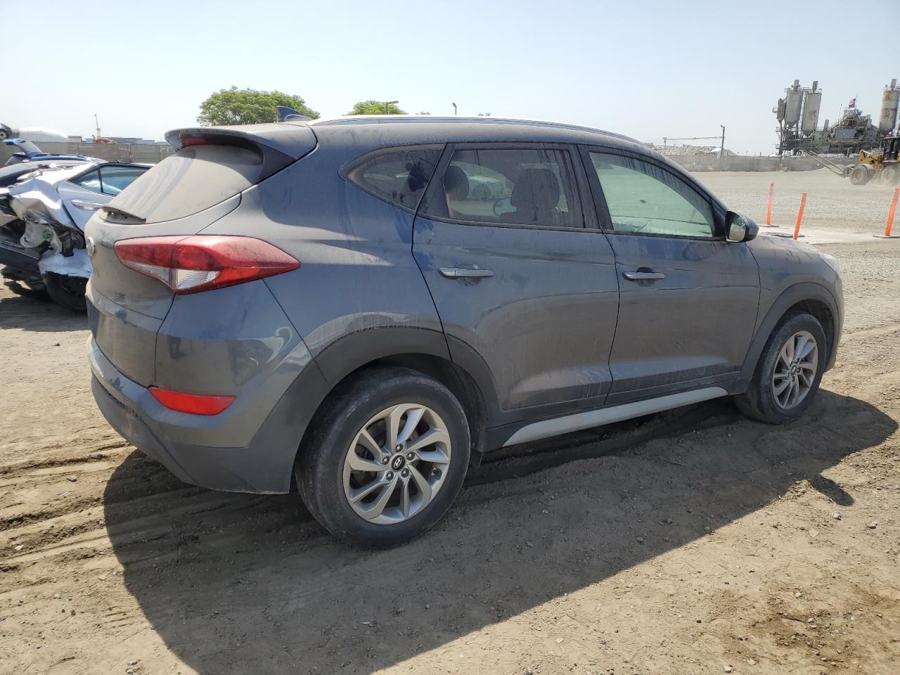 2018 Hyundai Tucson Sel vin: KM8J33A48JU598147