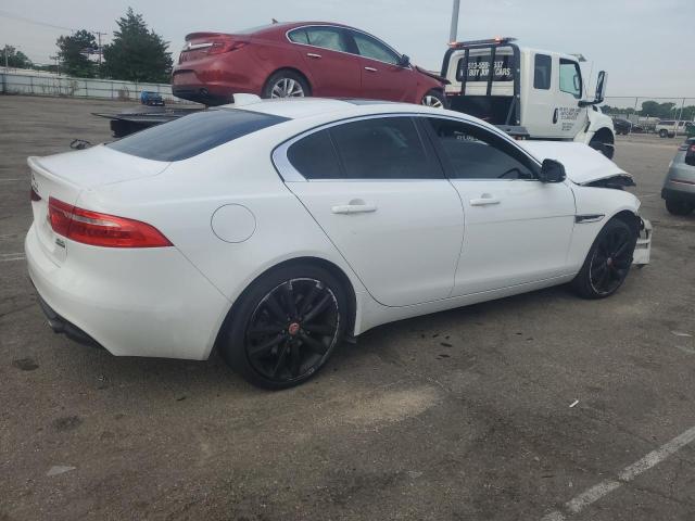 VIN SAJAK4BV7HA956226 2017 Jaguar XE, Prestige no.3