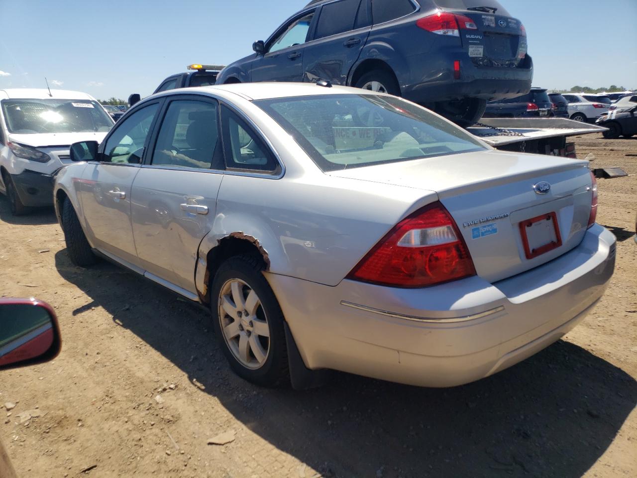 Lot #2945515119 2007 FORD FIVE HUNDR