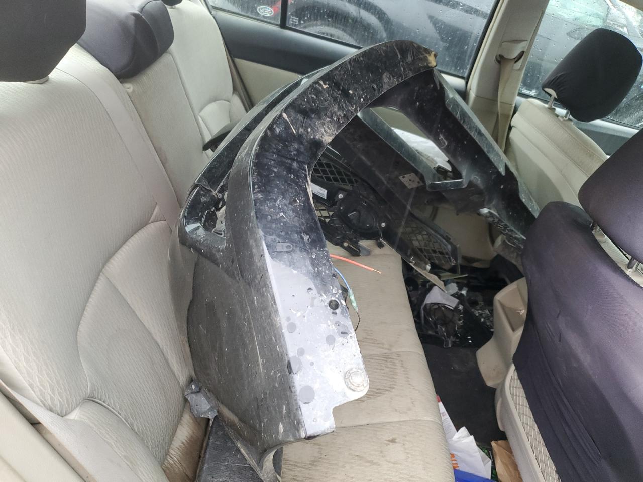 4S3BMBB62B3225693 2011 Subaru Legacy 2.5I Premium