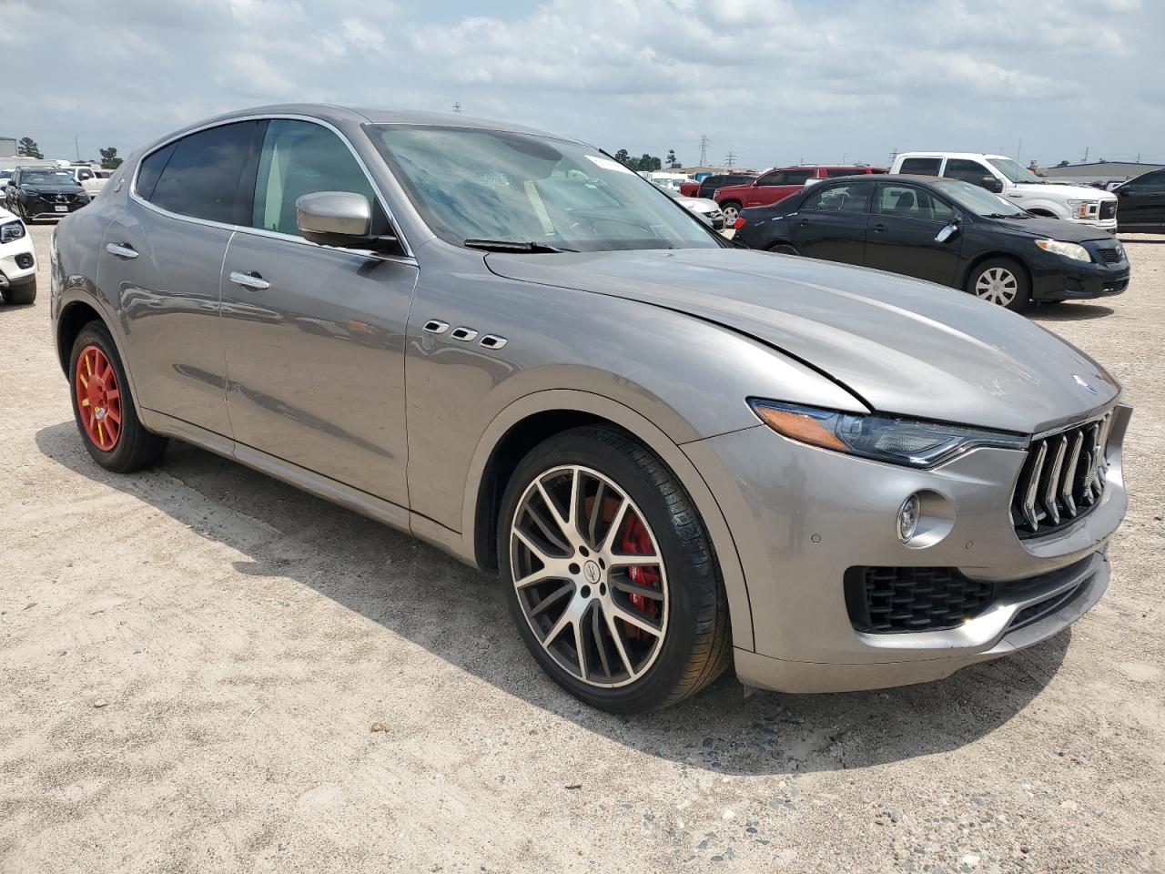 2021 Maserati Levante S vin: ZN661YUA0MX372720