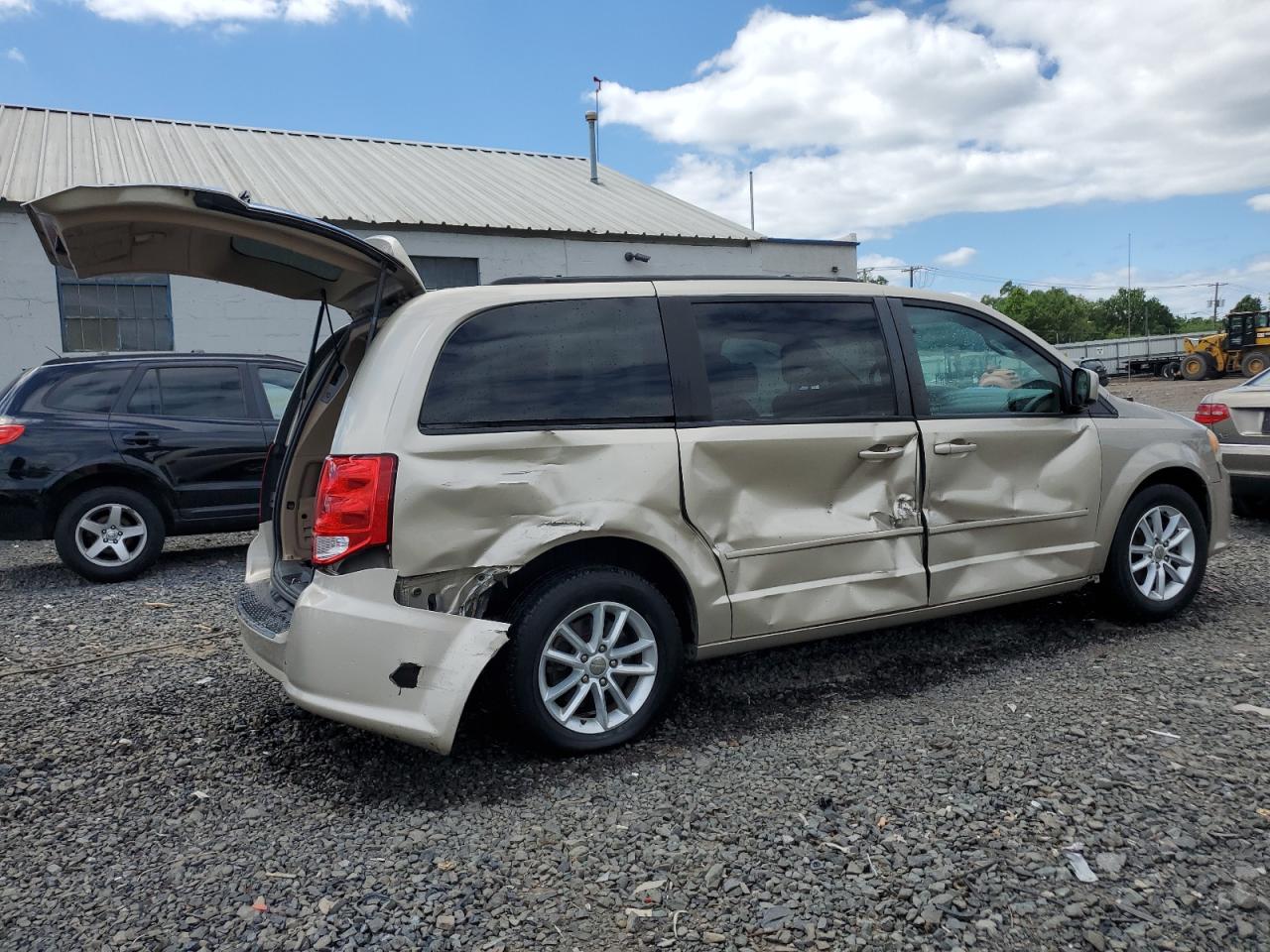 2C4RDGCGXER233071 2014 Dodge Grand Caravan Sxt