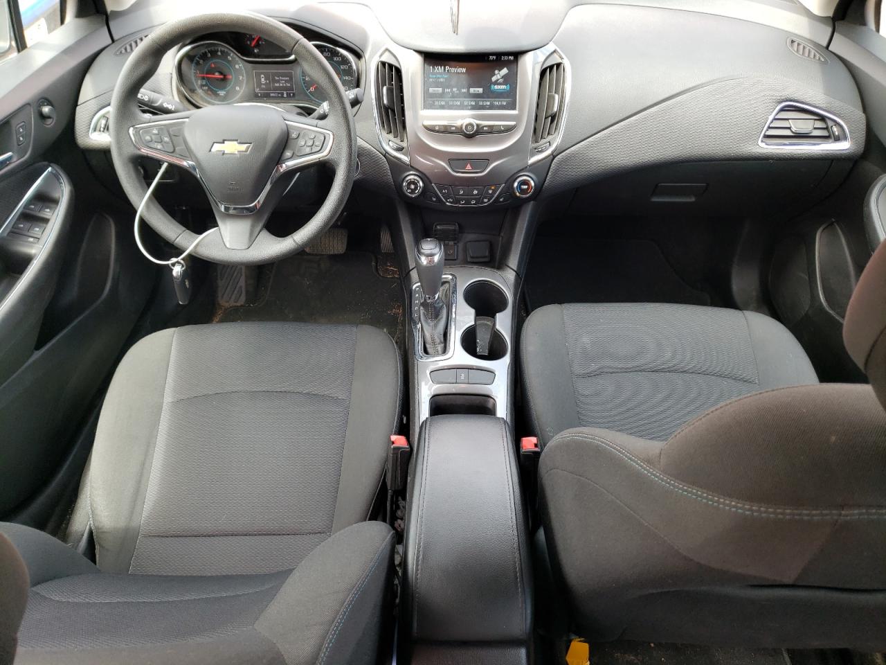 3G1BE6SM8JS643566 2018 Chevrolet Cruze Lt