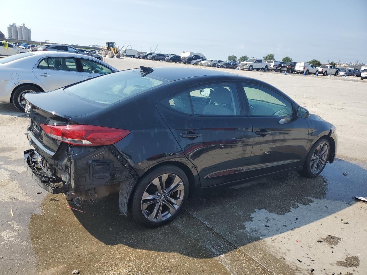 5NPD74LF2HH164966 2017 Hyundai Elantra Se