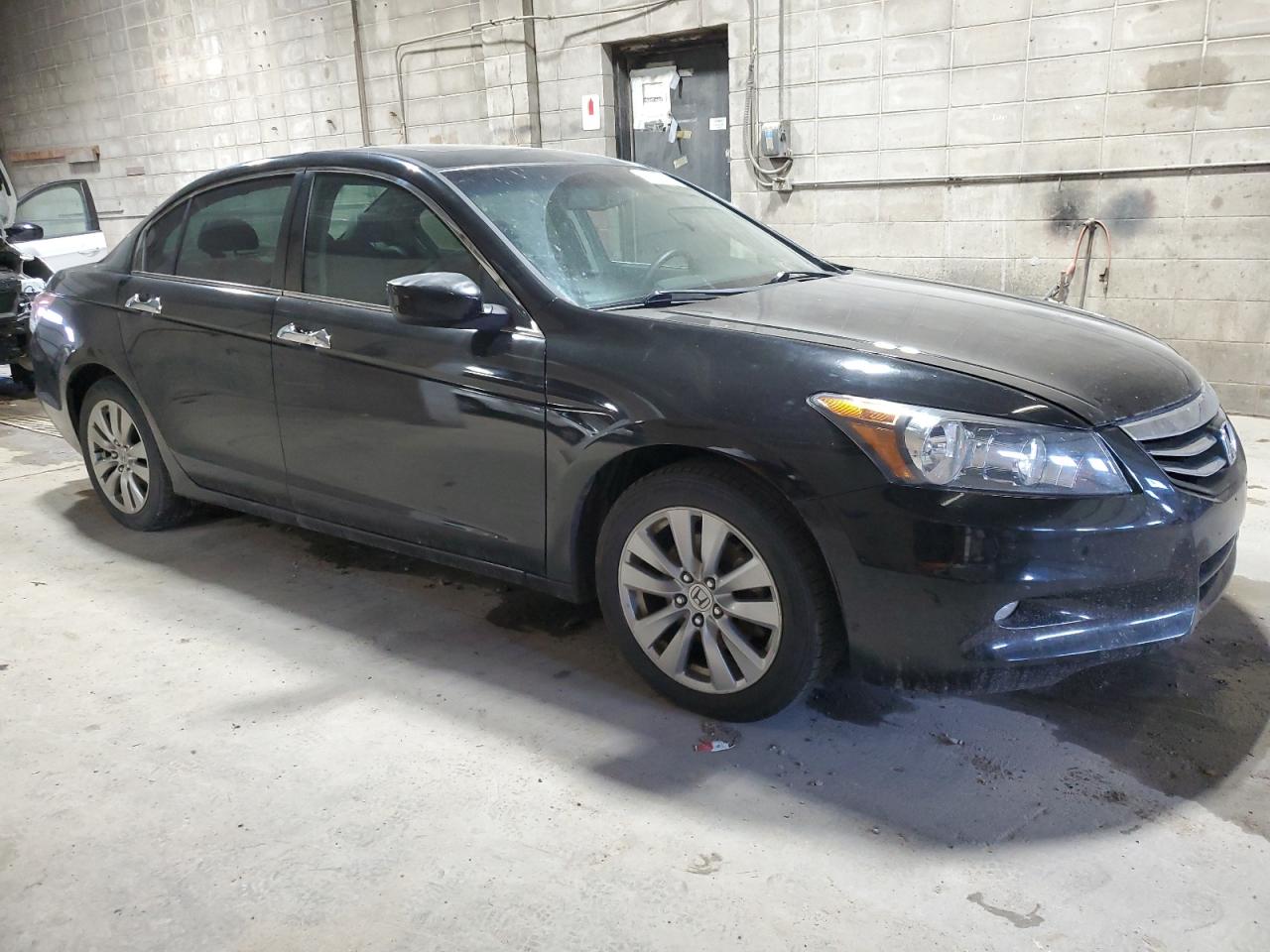 2012 Honda Accord Exl vin: 1HGCP3F86CA015853