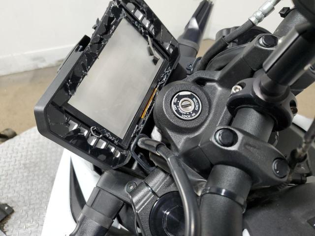 2023 SUZUKI MOTORCYCLE JS1EM11B2P7100130