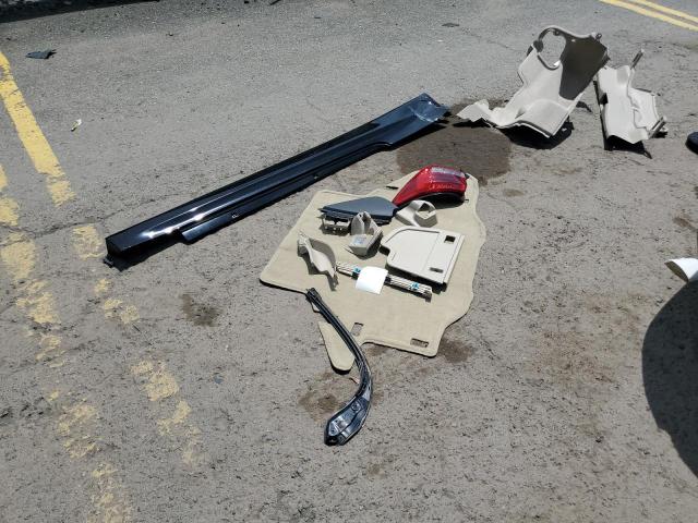 2011 Lexus IS - Image 12