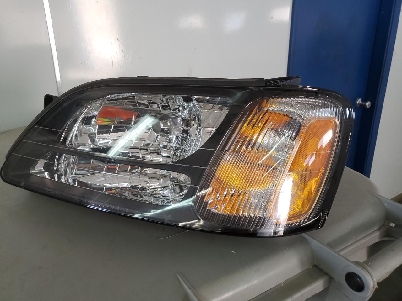 4S3BH686926648658 2002 Subaru Legacy Outback Limited