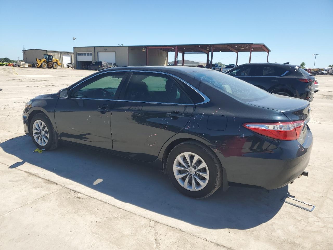 2016 Toyota Camry Le vin: 4T4BF1FK9GR533166