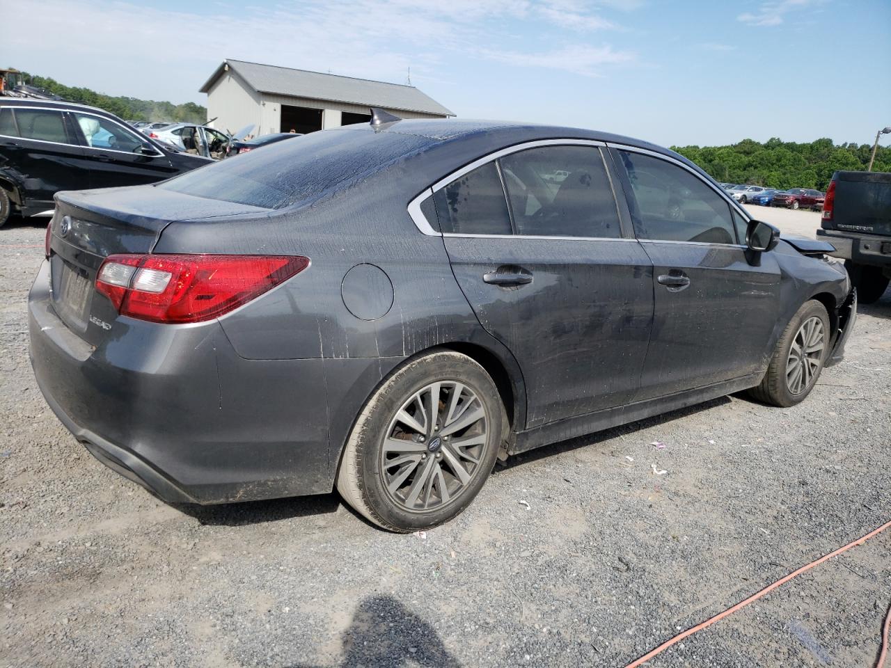 4S3BNAF61J3043841 2018 Subaru Legacy 2.5I Premium