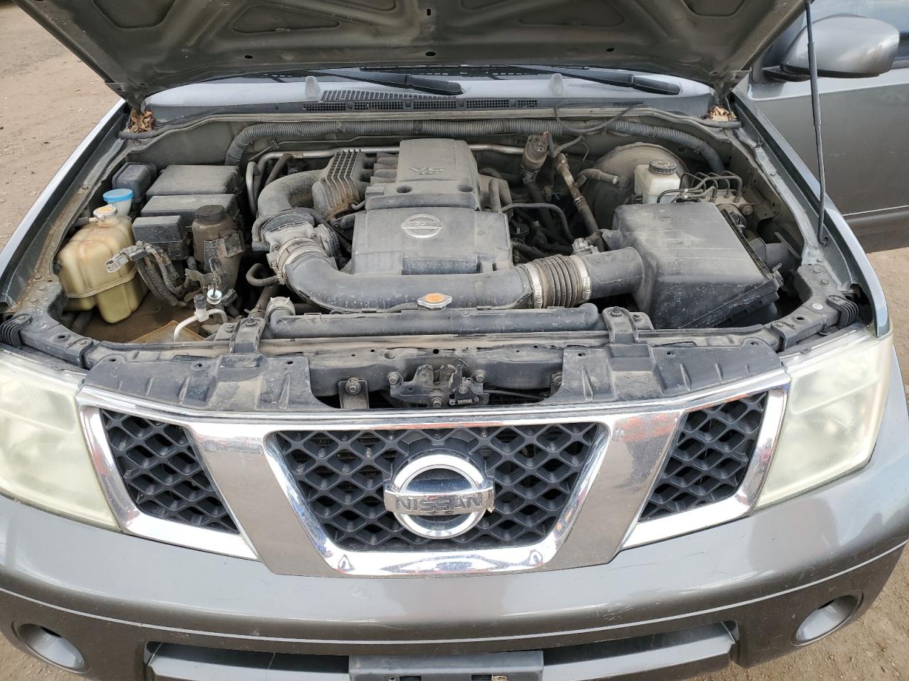 5N1AR18W15C788684 2005 Nissan Pathfinder Le