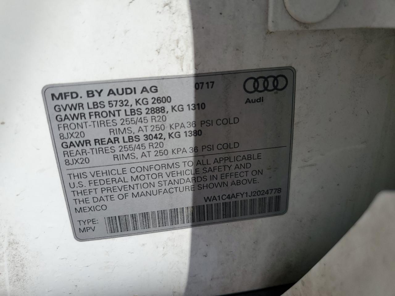 WA1C4AFY1J2024778 2018 Audi Sq5 Prestige