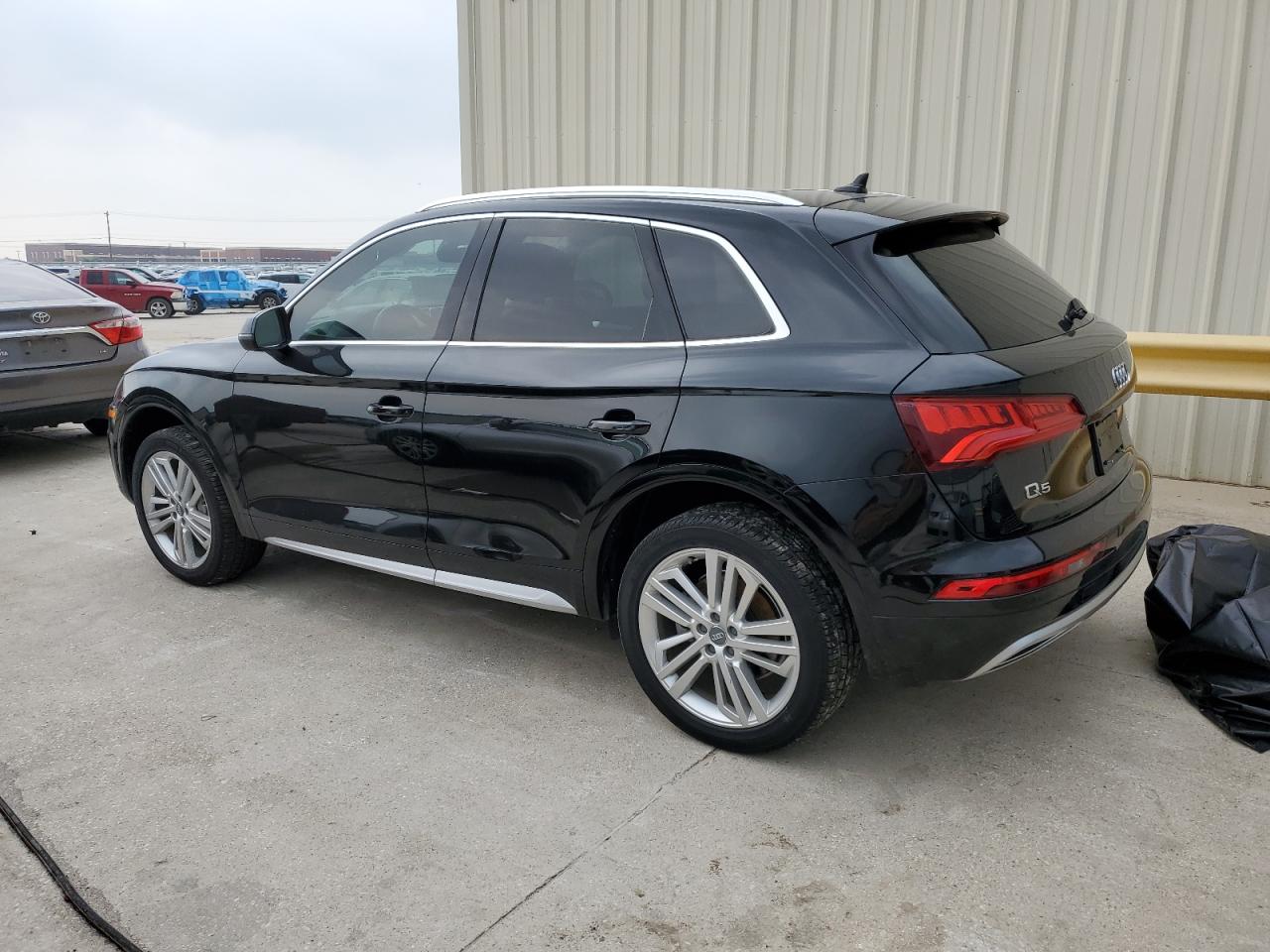 WA1BNAFY3J2194942 2018 Audi Q5 Premium Plus