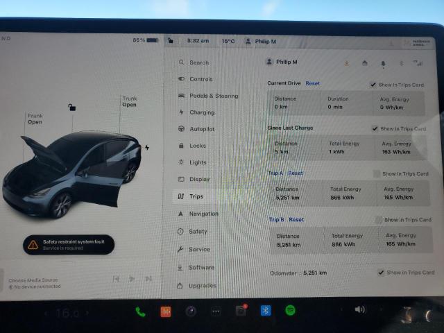 2024 TESLA MODEL Y - 7SAYGDED2RF016204