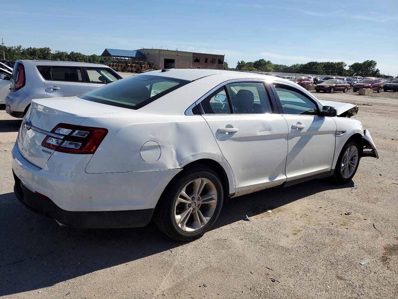 2018 Ford Taurus Se vin: 1FAHP2D83JG126930