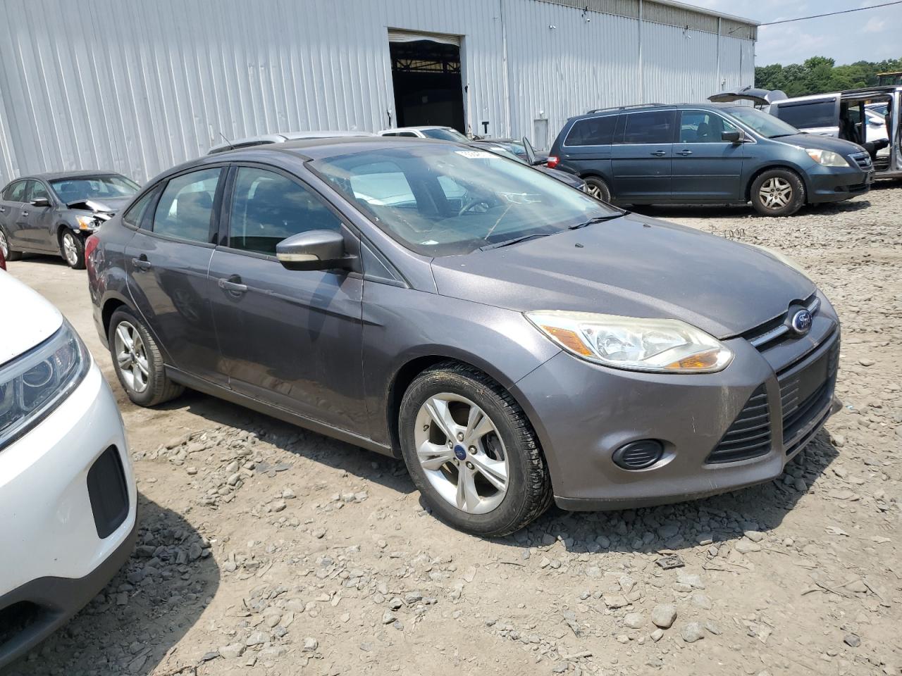 2013 Ford Focus Se vin: 1FADP3F22DL305131