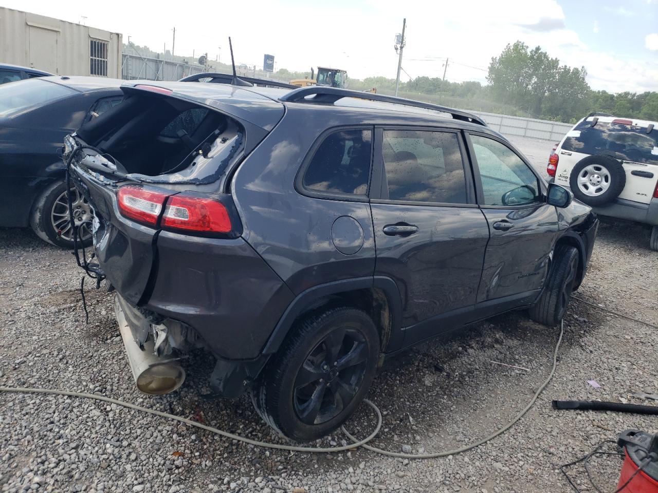 2018 Jeep Cherokee Limited vin: 1C4PJLDB9JD533967