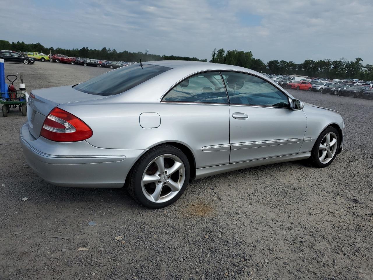 WDBTJ65J64F111460 2004 Mercedes-Benz Clk 320C