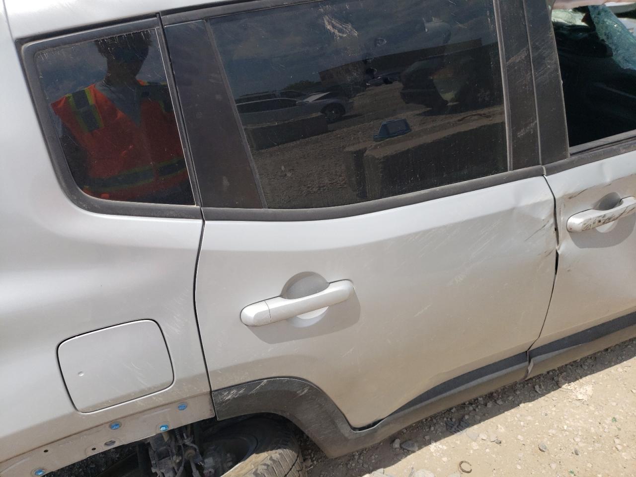 ZACCJBBB6HPE49614 2017 Jeep Renegade Latitude