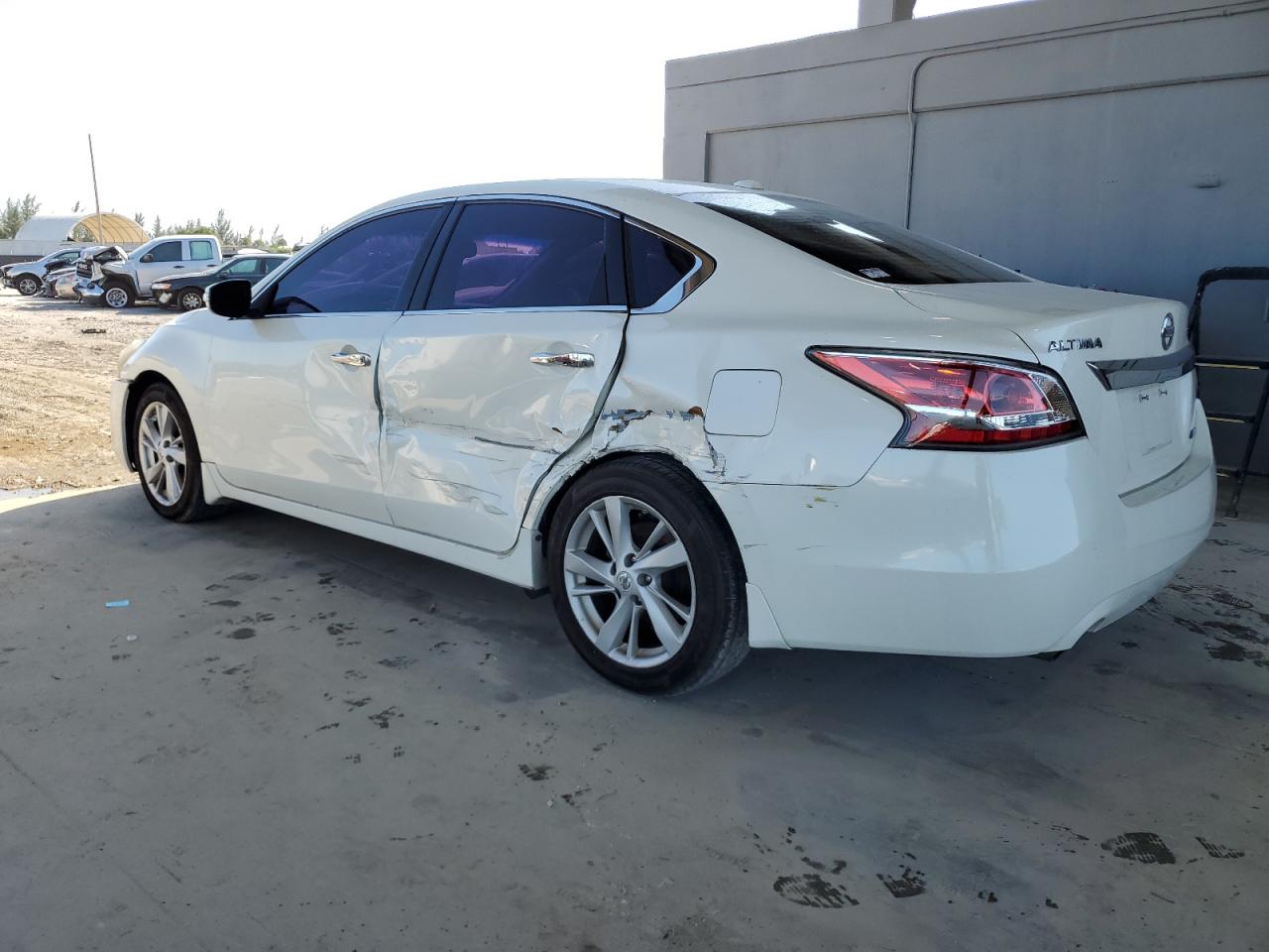 1N4AL3AP8EC266256 2014 Nissan Altima 2.5