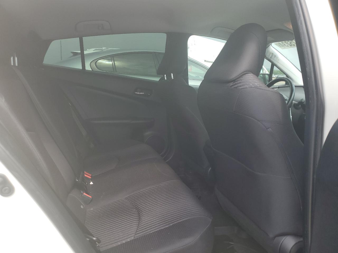 JTDKARFU7J3057266 2018 Toyota Prius