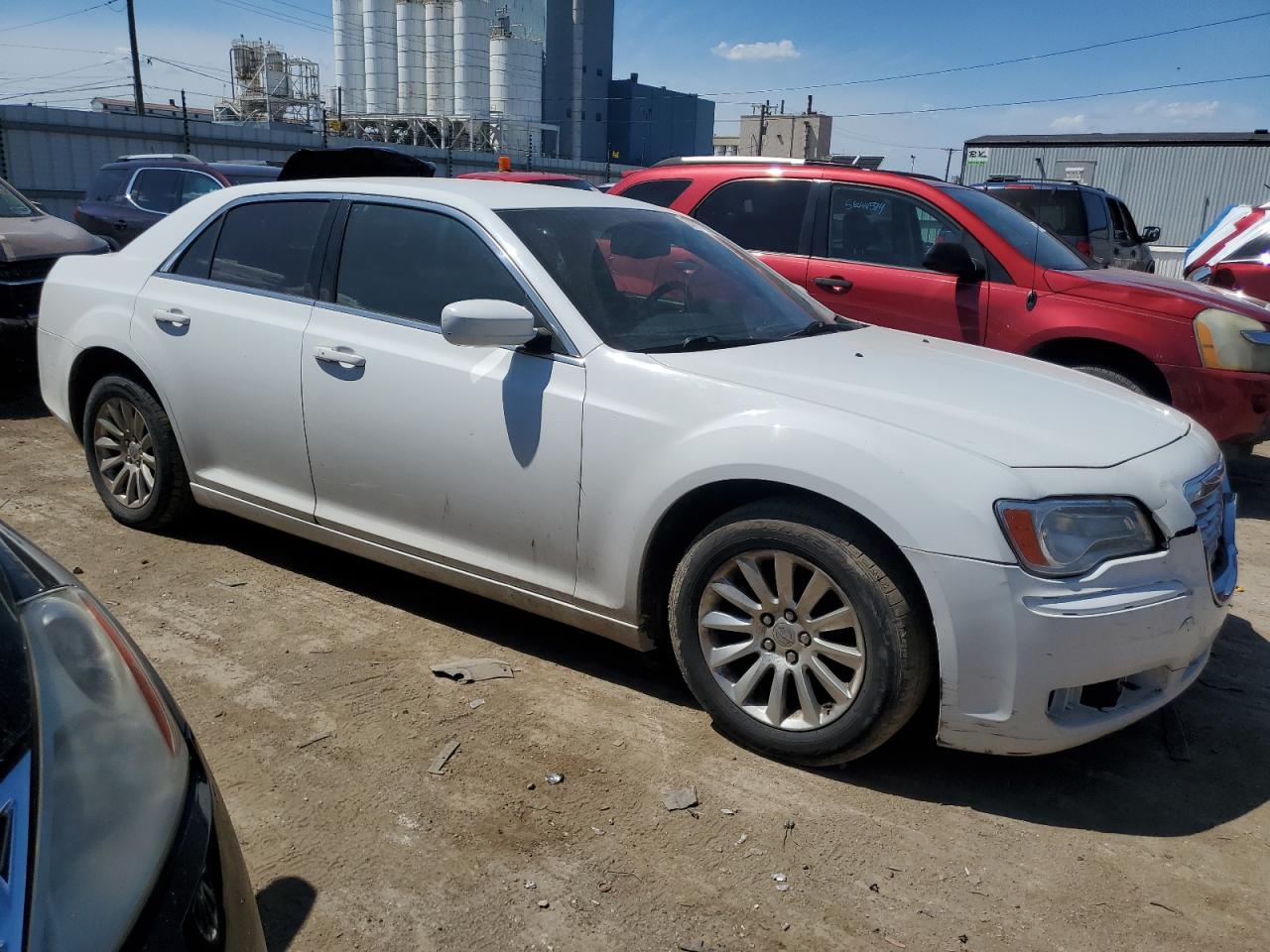 2014 Chrysler 300 vin: 2C3CCAAG3EH383056