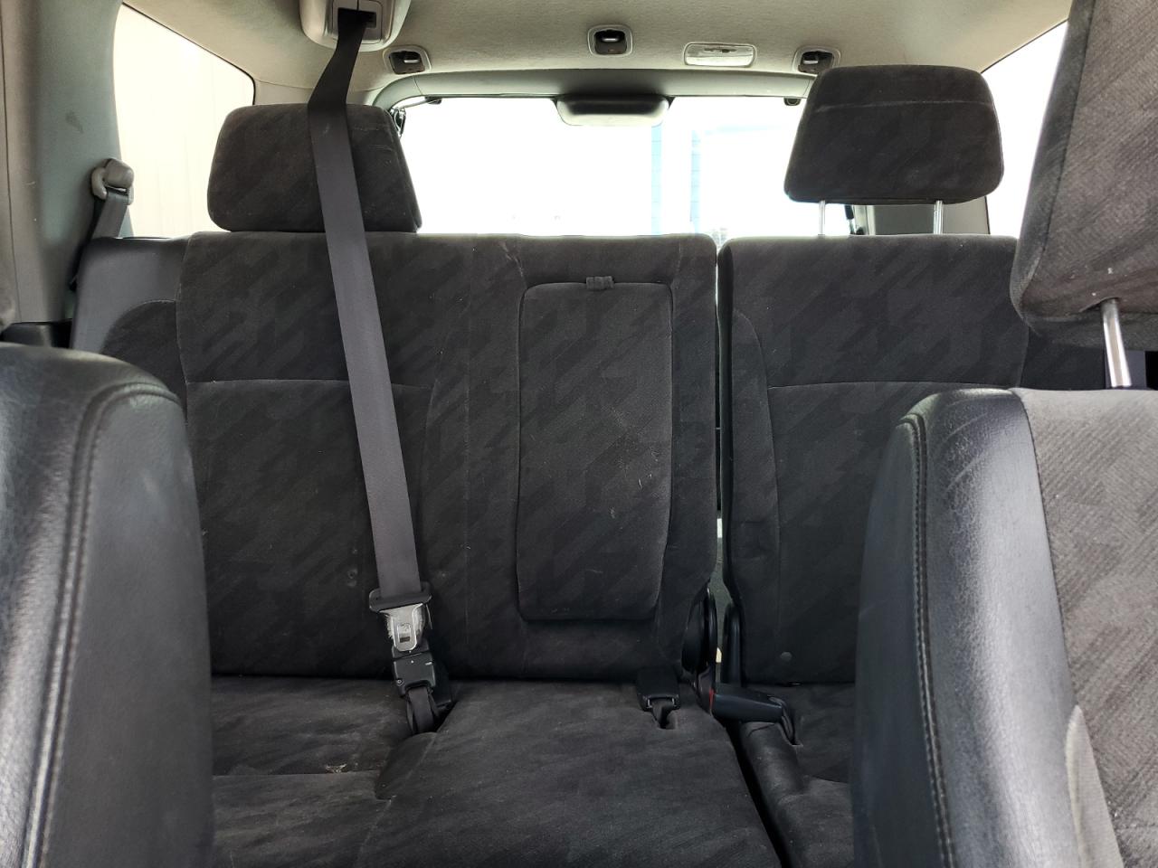 JHLRD78874C009140 2004 Honda Cr-V Ex