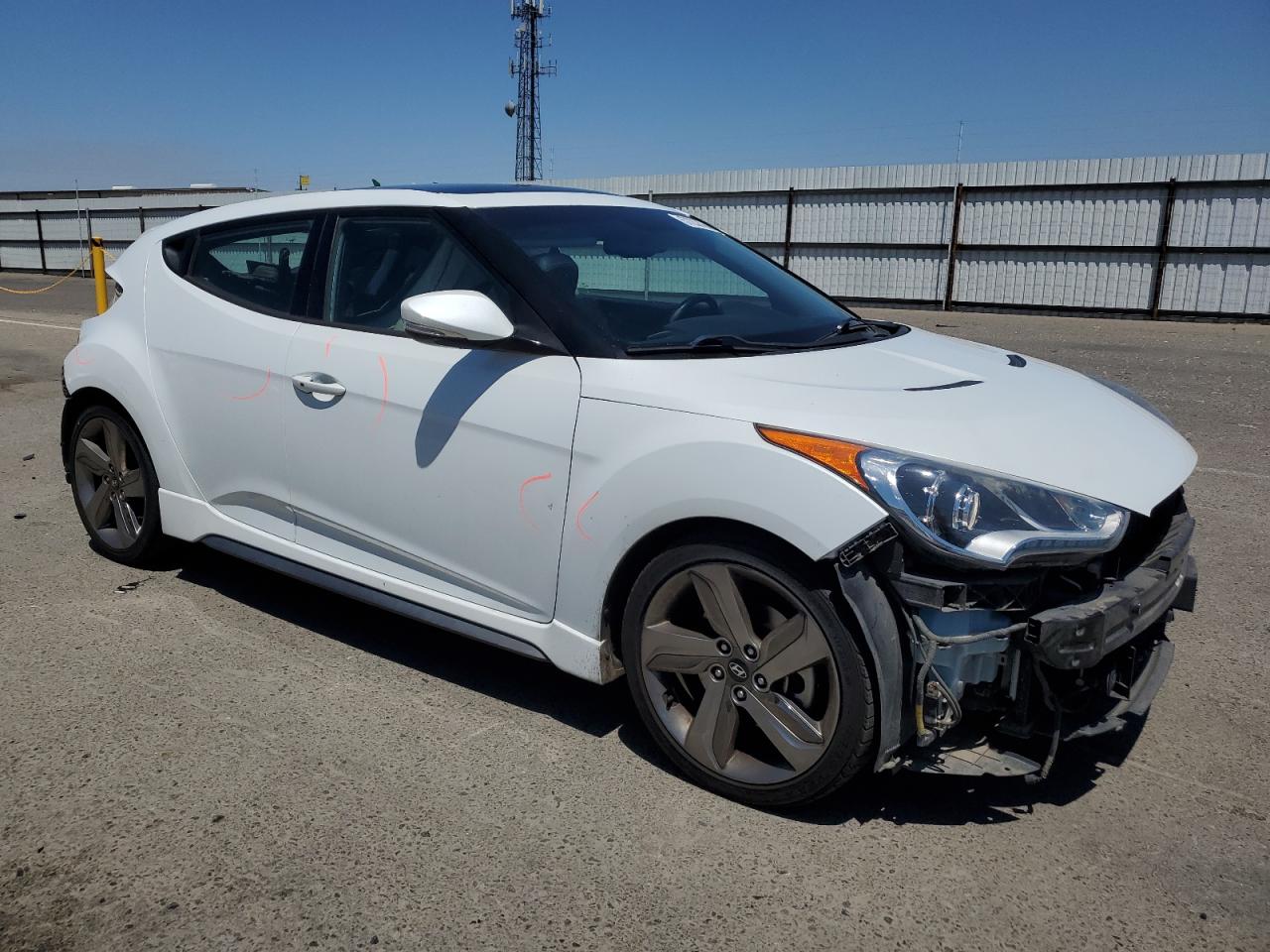 KMHTC6AE6FU225005 2015 Hyundai Veloster Turbo