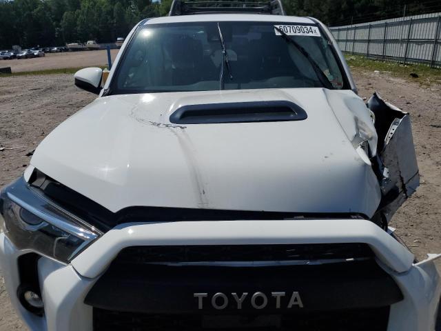 2020 Toyota 4Runner Sr5/Sr5 Premium VIN: JTEBU5JR2L5739283 Lot: 60709034