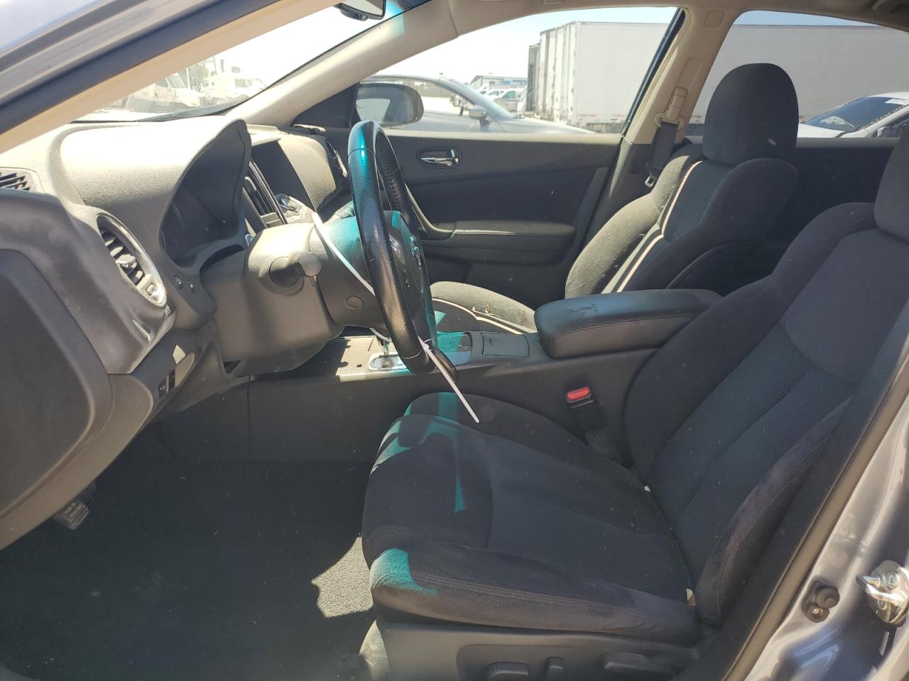 1N4AA5AP2BC821635 2011 Nissan Maxima S