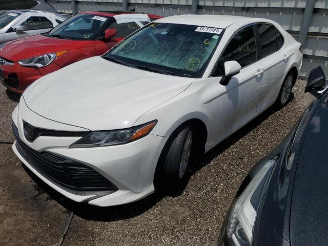 4T1B11HK2JU142499 2018 TOYOTA CAMRY - Image 1