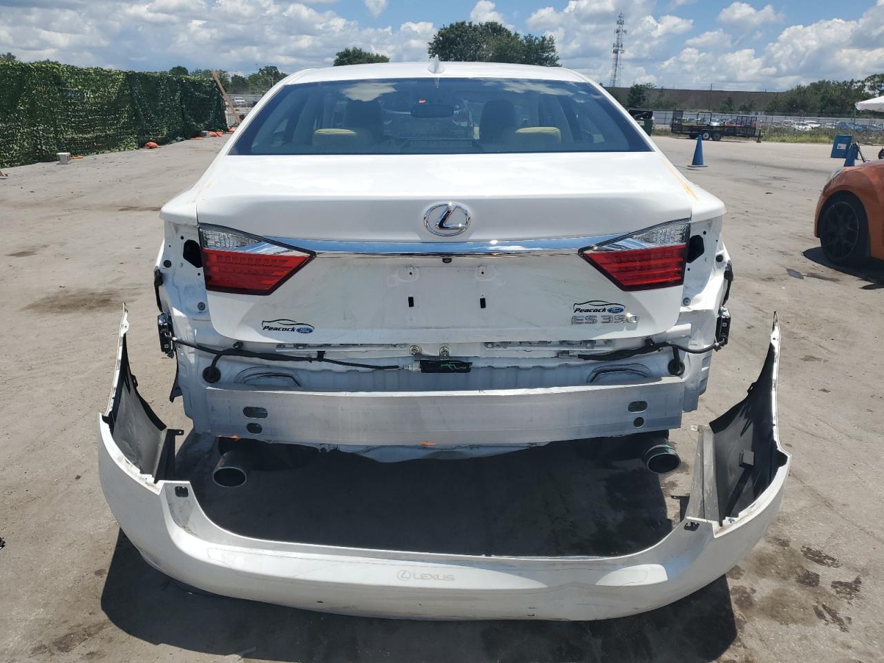 JTHBK1GG0F2157826 2015 Lexus Es 350