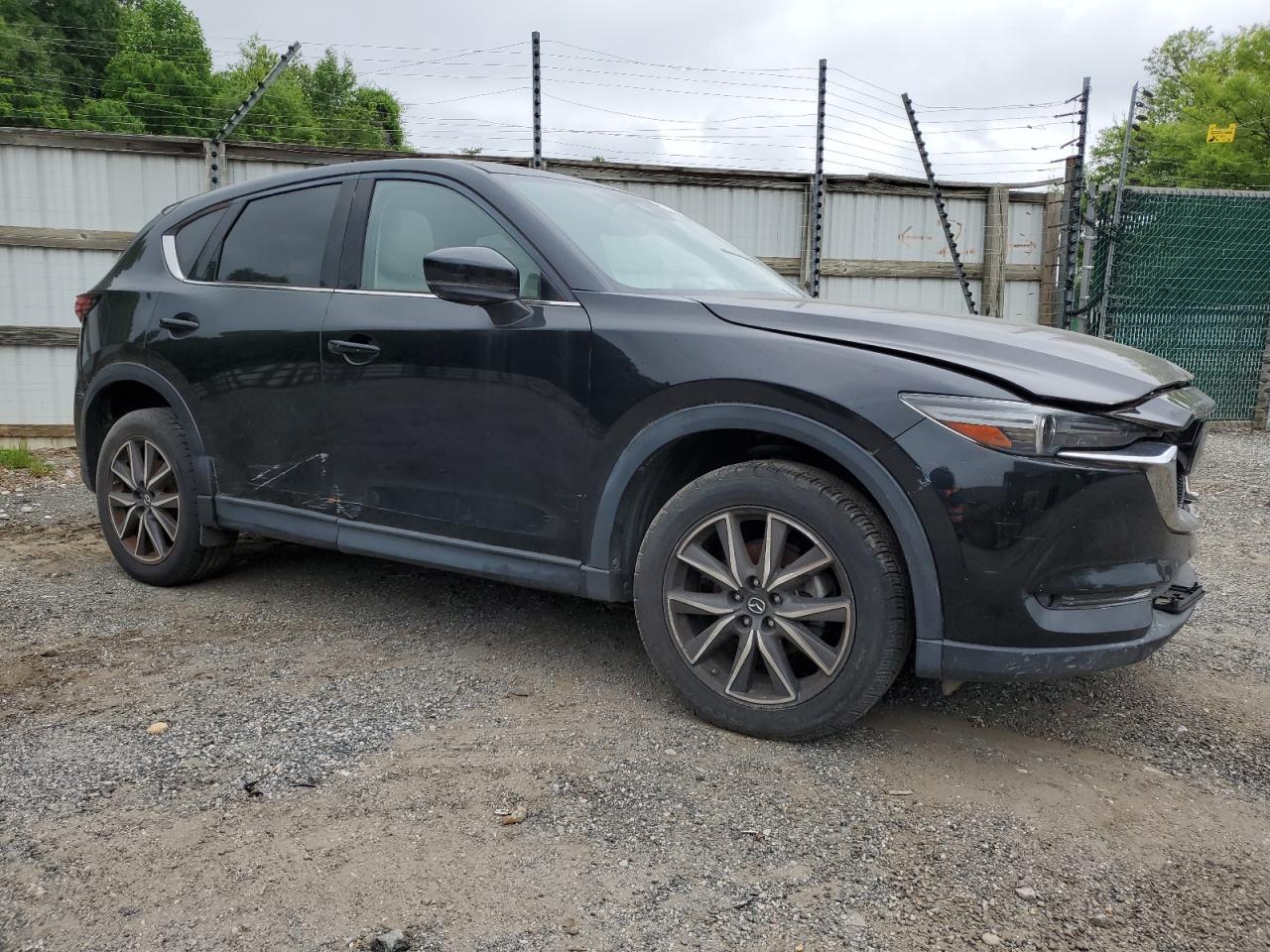 JM3KFBDM6J0391969 2018 Mazda Cx-5 Grand Touring