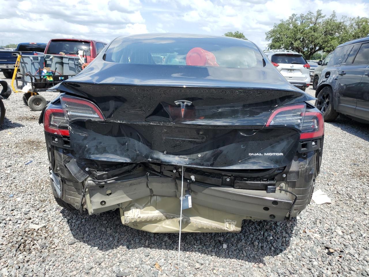 5YJ3E1EB5JF184661 2018 Tesla Model 3