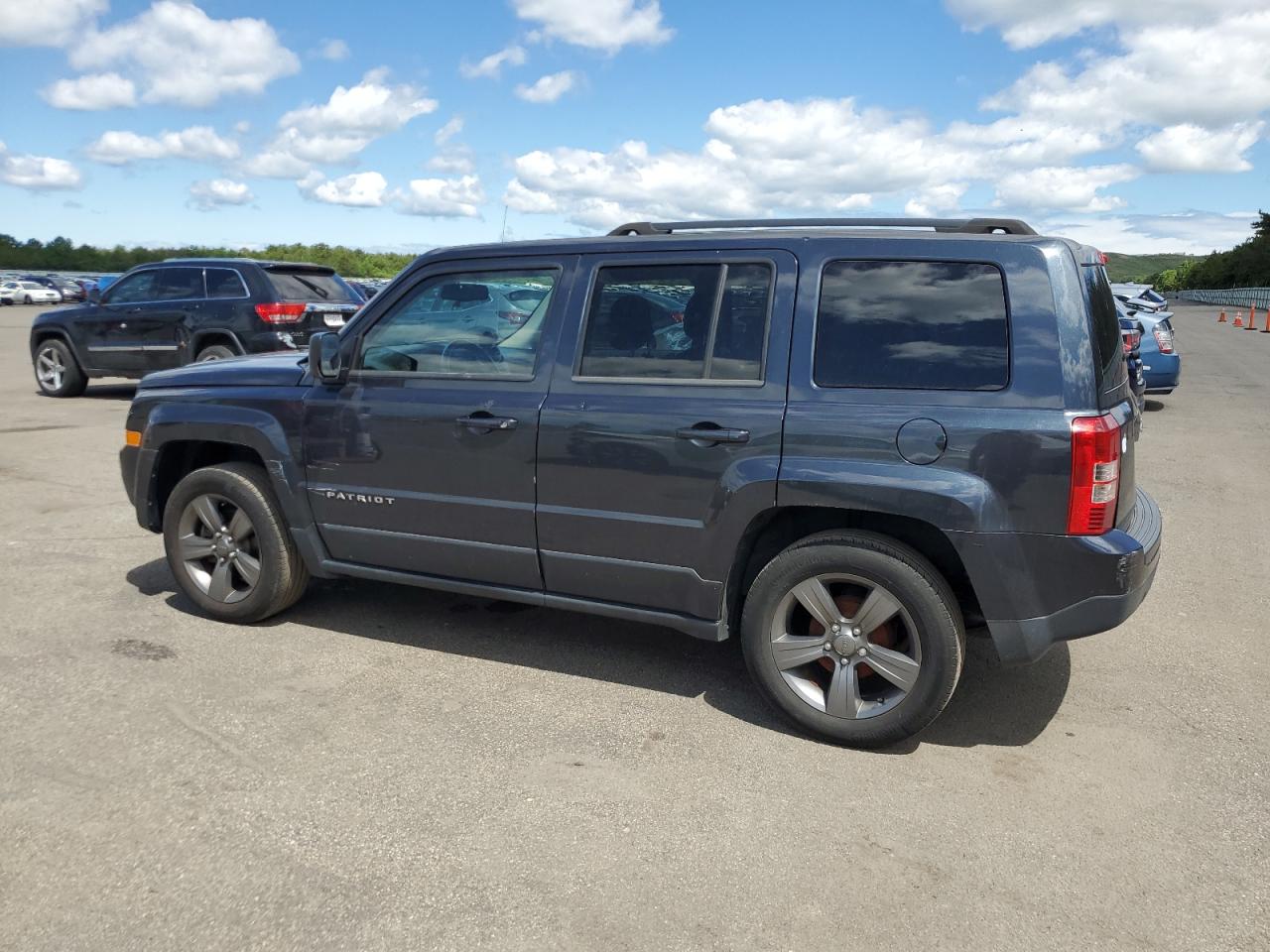 1C4NJPFA4ED681694 2014 Jeep Patriot Latitude