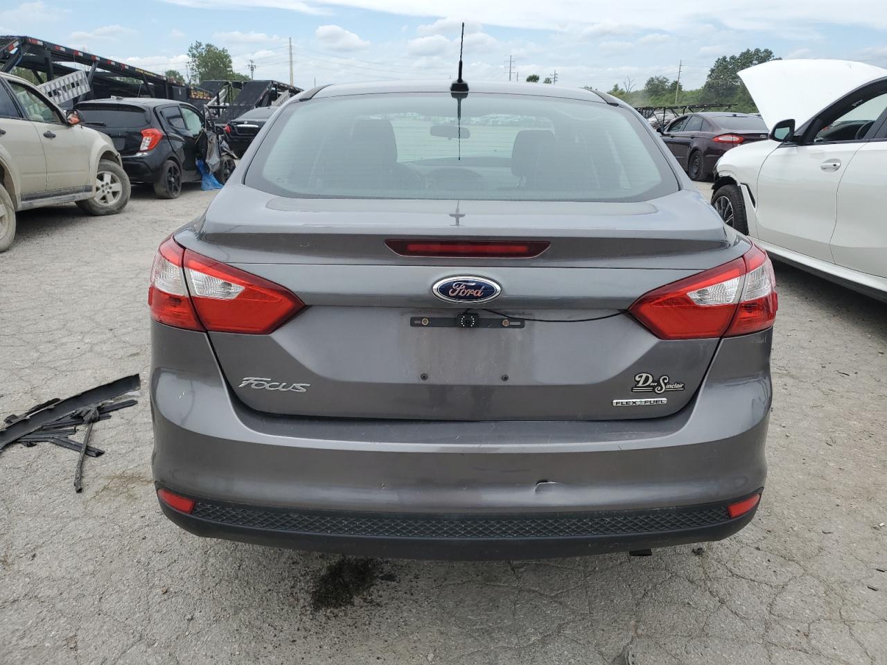 1FADP3E26DL163724 2016 Ford Focus S