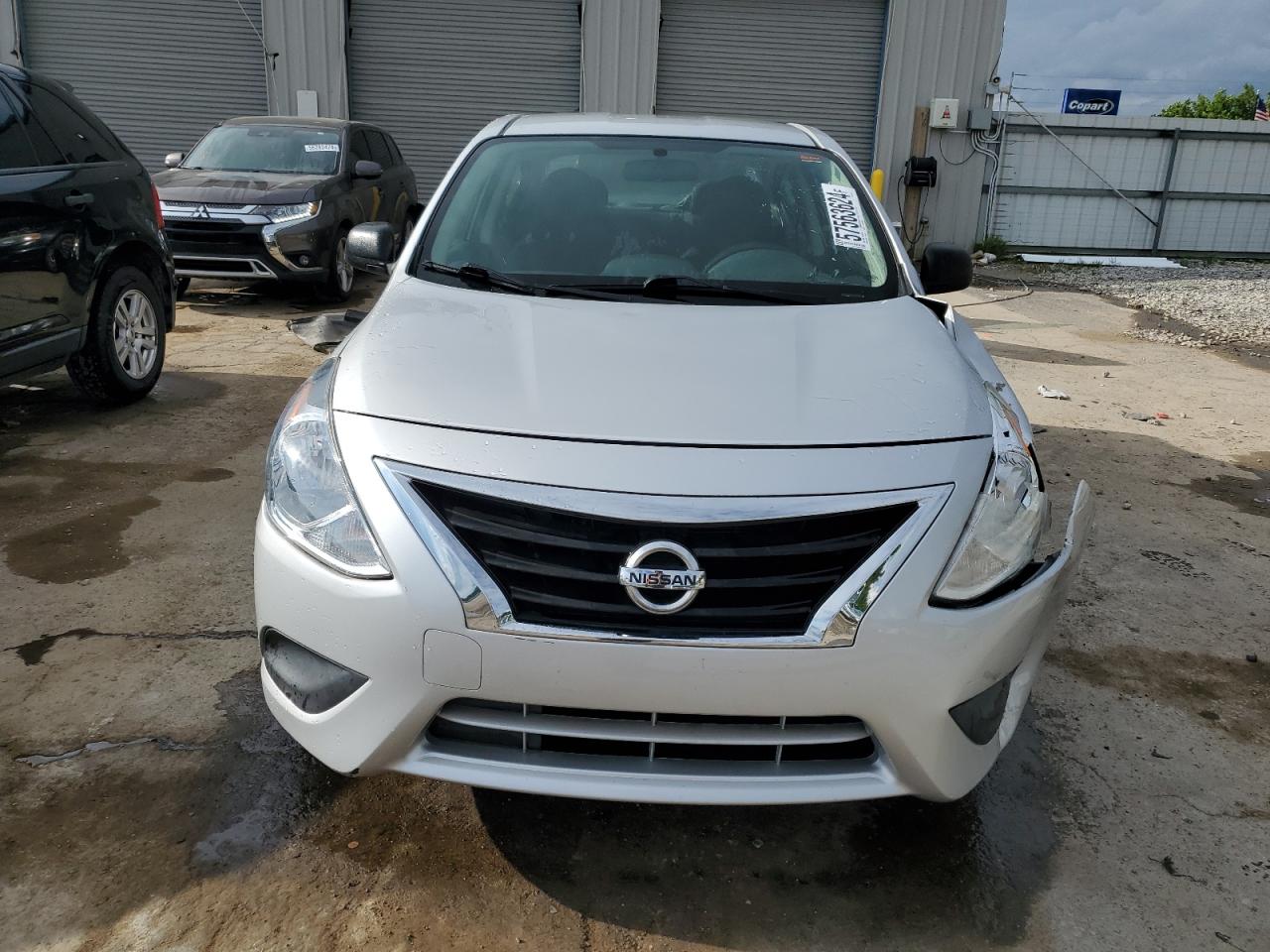 2015 Nissan Versa S vin: 3N1CN7AP7FL931127