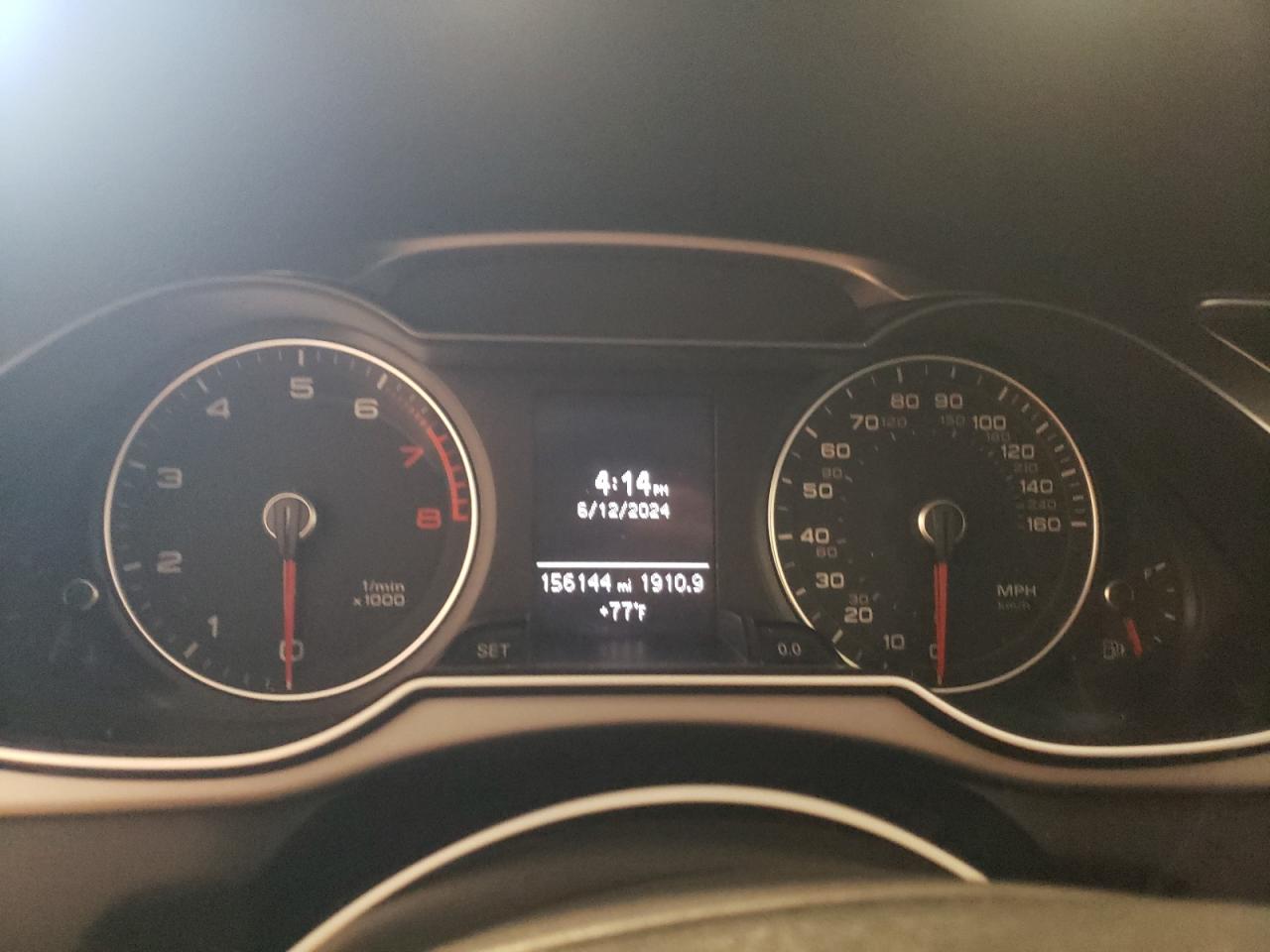 WAUBFAFL4EN022699 2014 Audi A4 Premium