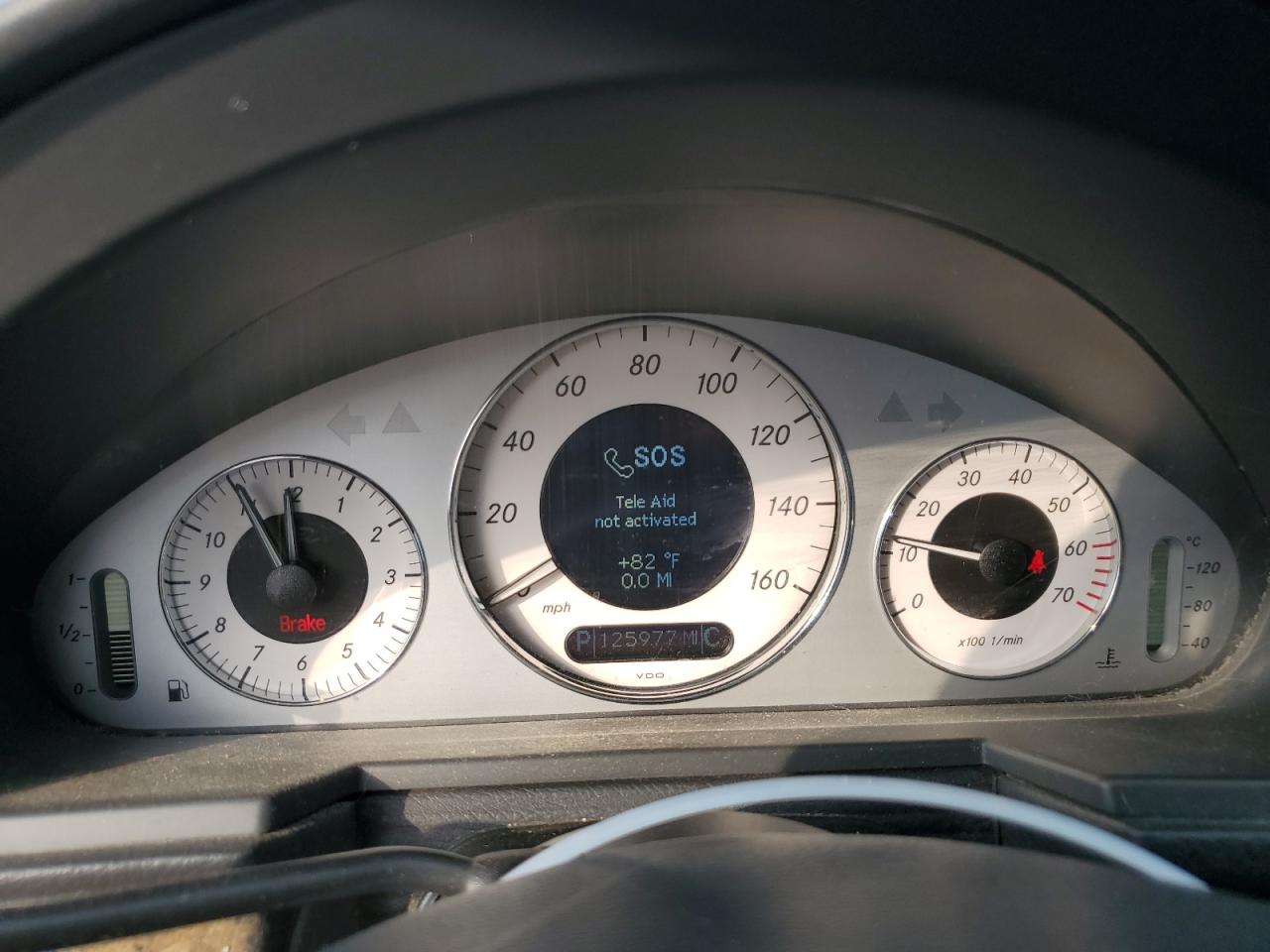 WDBUF65J14A485929 2004 Mercedes-Benz E 320