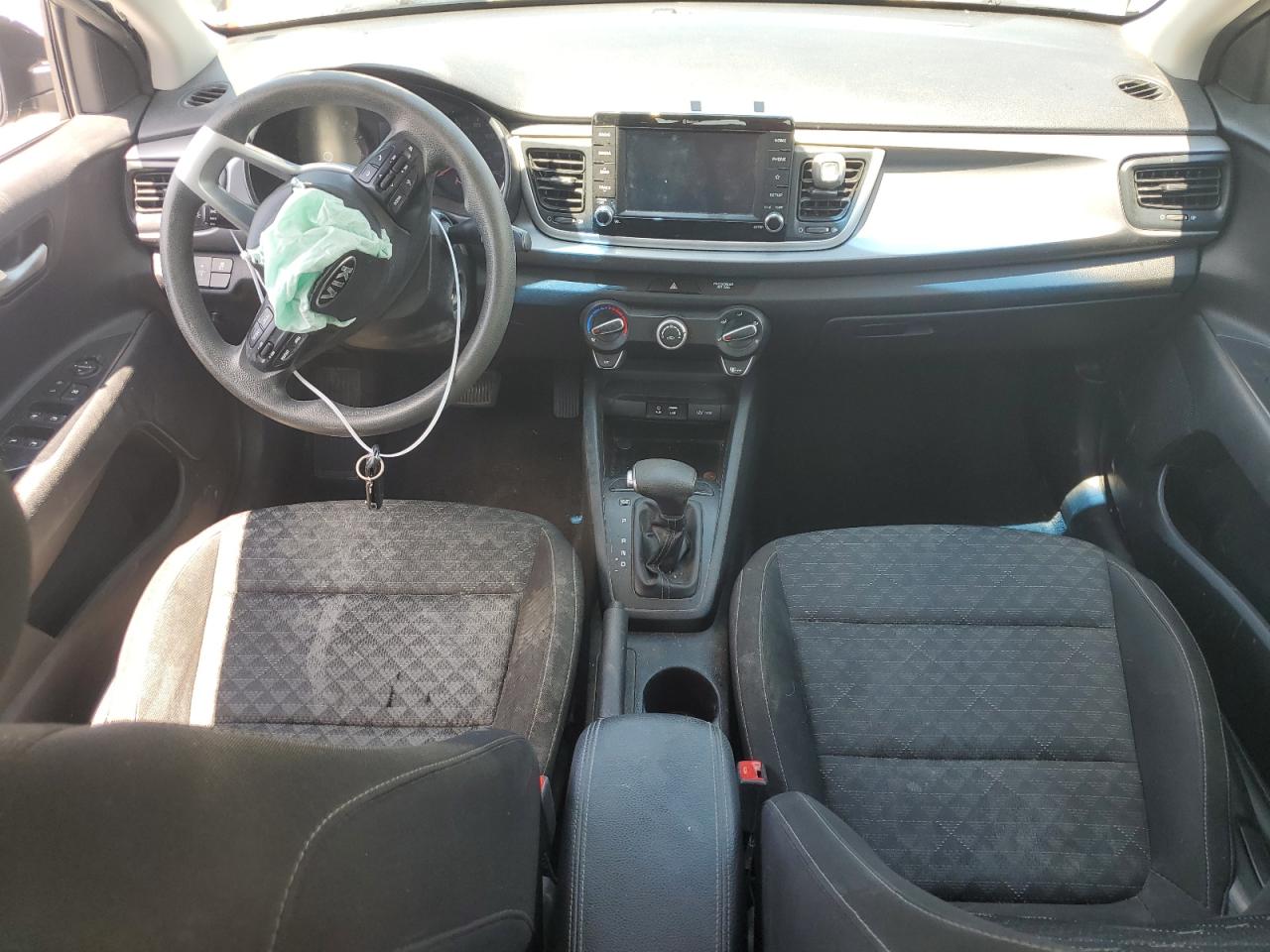 3KPA24AB0KE170987 2019 Kia Rio S