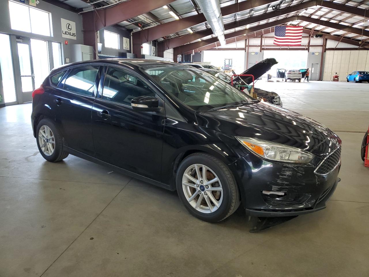 2017 Ford Focus Se vin: 1FADP3K28HL250776