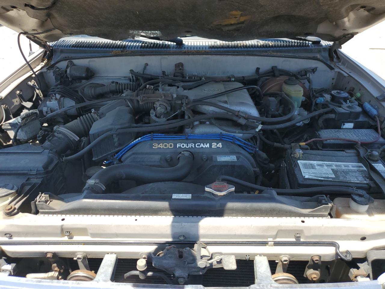 JT3HN87R9Y9037308 2000 Toyota 4Runner Limited