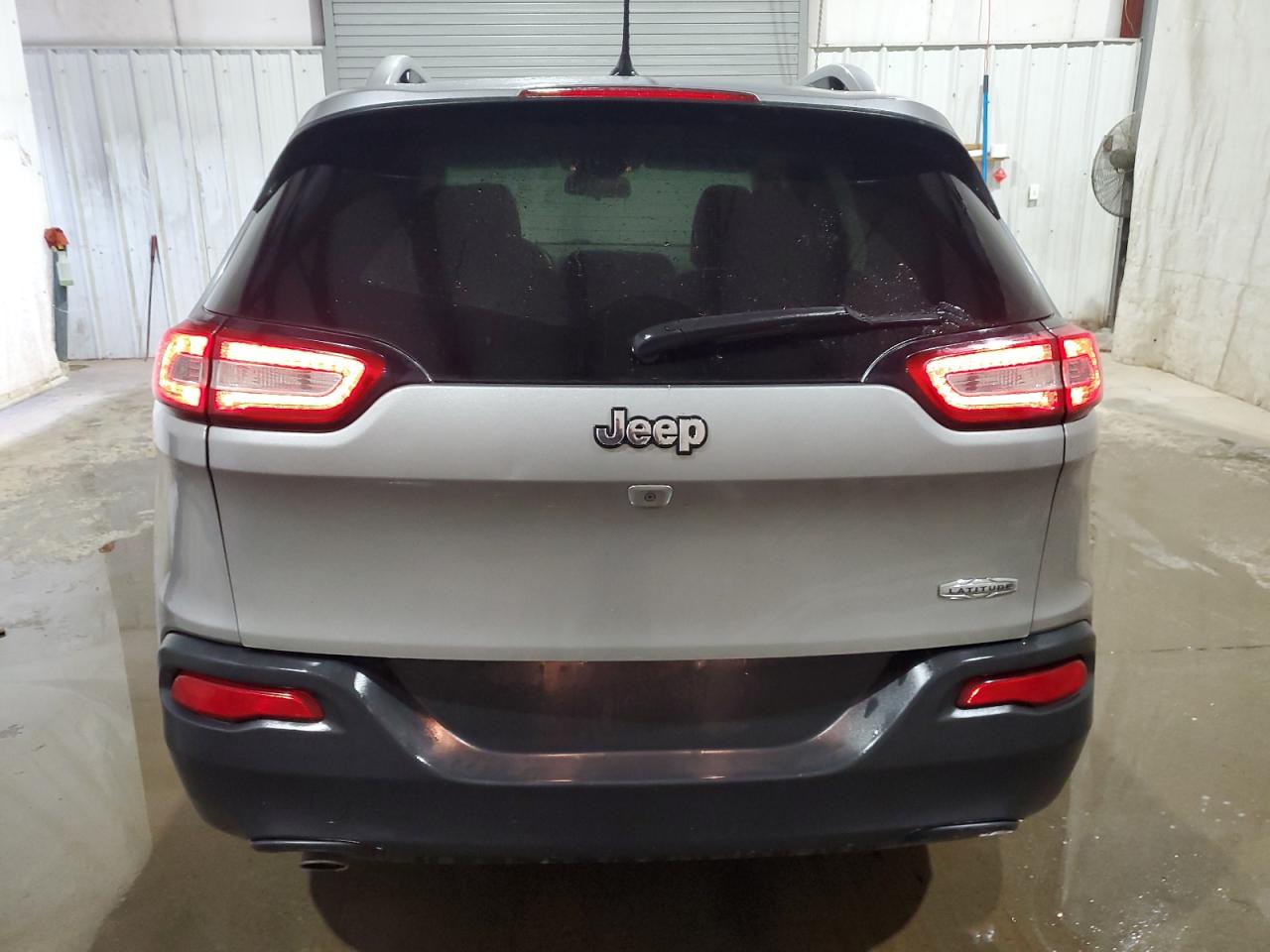 1C4PJLCB6FW636969 2015 Jeep Cherokee Latitude